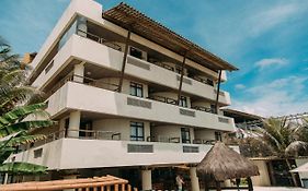 Apartamentos Pé na Areia